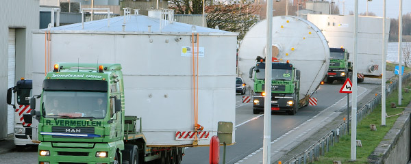 Lagertanks - Flüssigkeiten